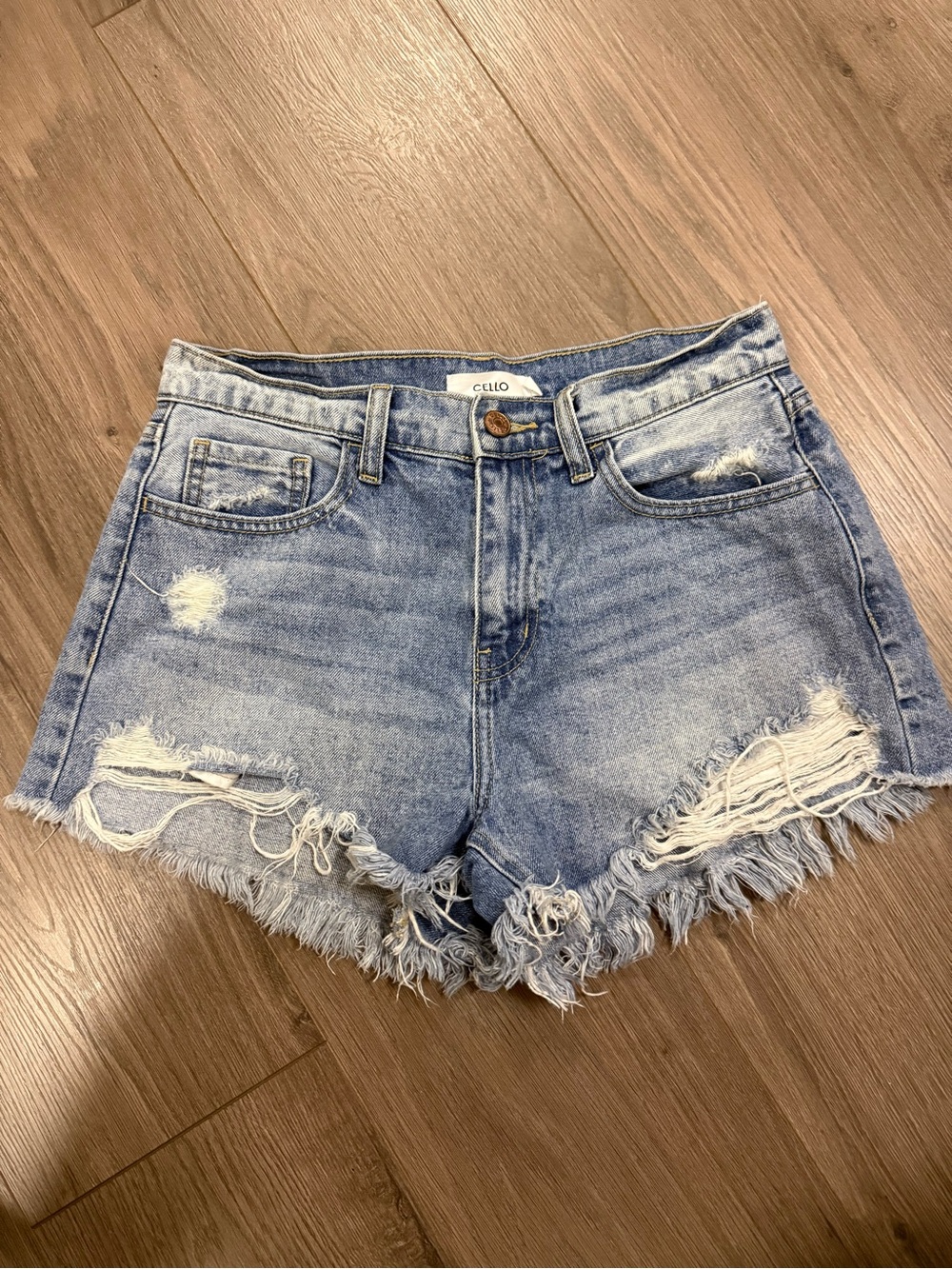 Cello Jean Shorts - M